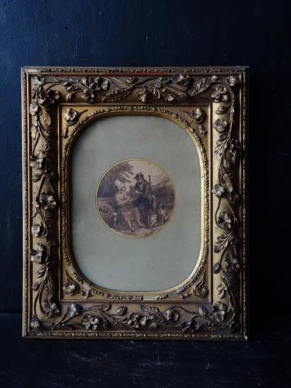 西洋アンティークフレーム フランス ボタニカル・植物レリーフ 金彩の