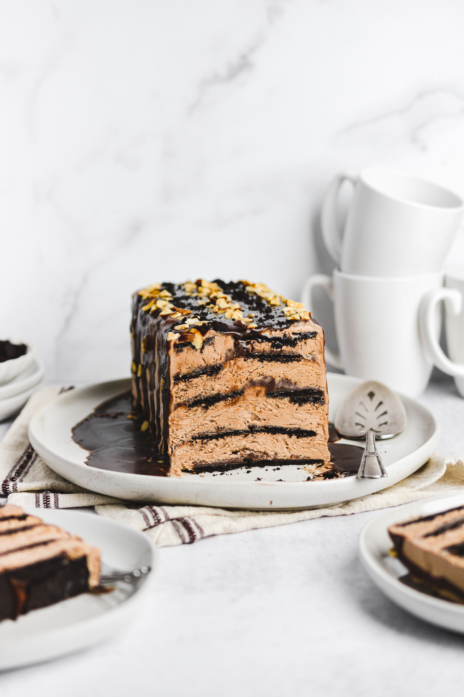 Chocolate Hazelnut Icebox Cake - bakes & recipes
