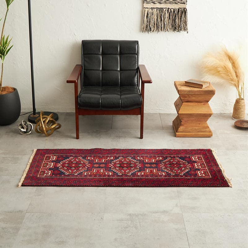 一点もので、一生もの】天然ウール100%トライバルヴィンテージラグ 約