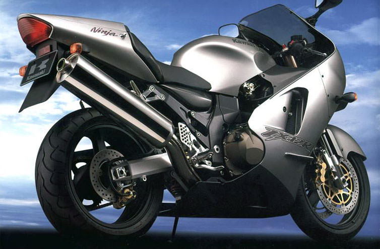 12/12ずんずんた】 ZX-12R(ZX1200A/B)-since 2000- - バイクの系譜