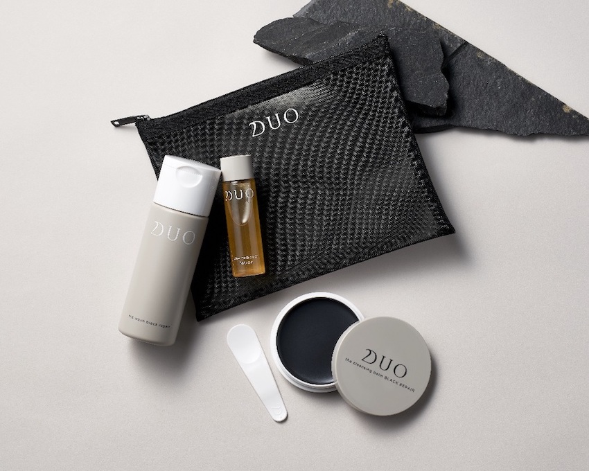 クレンジングバーム DUO】初の公式BOOKの付録は、もちろん大人気