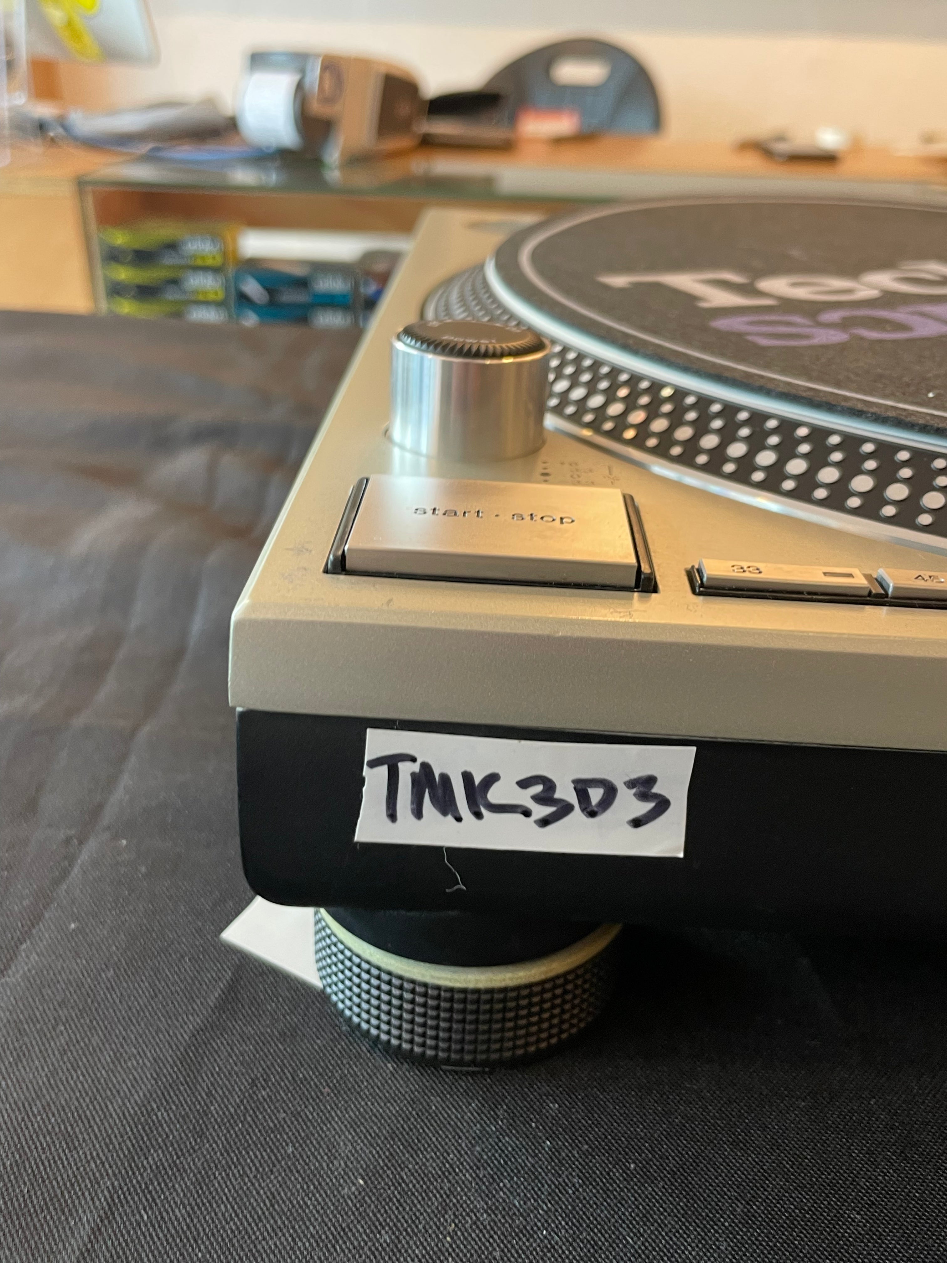 Second Hand) Technics SL-1200MK3D Silver Direct Drive Turntable