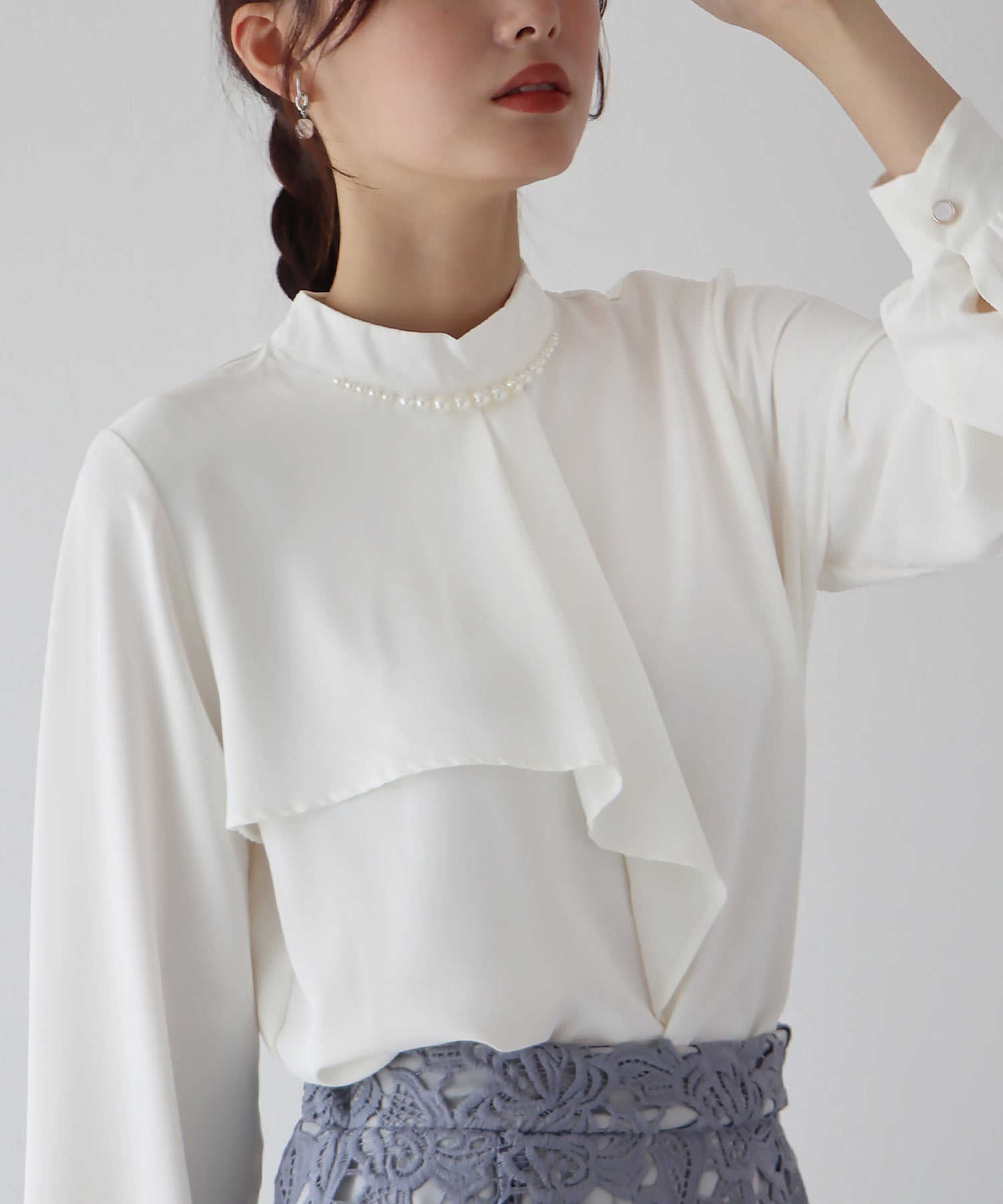 パール付きスタンドカラーケープブラウス【ネコポス】 – BLUE ONLINE