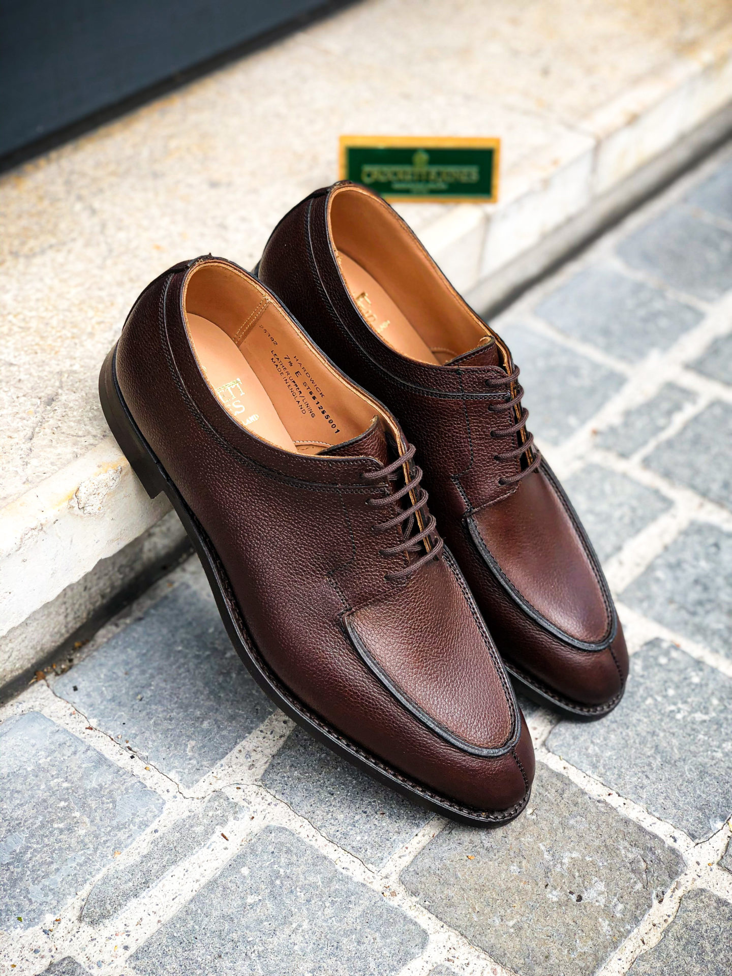Crockett & Jones Hardwick • Brogue