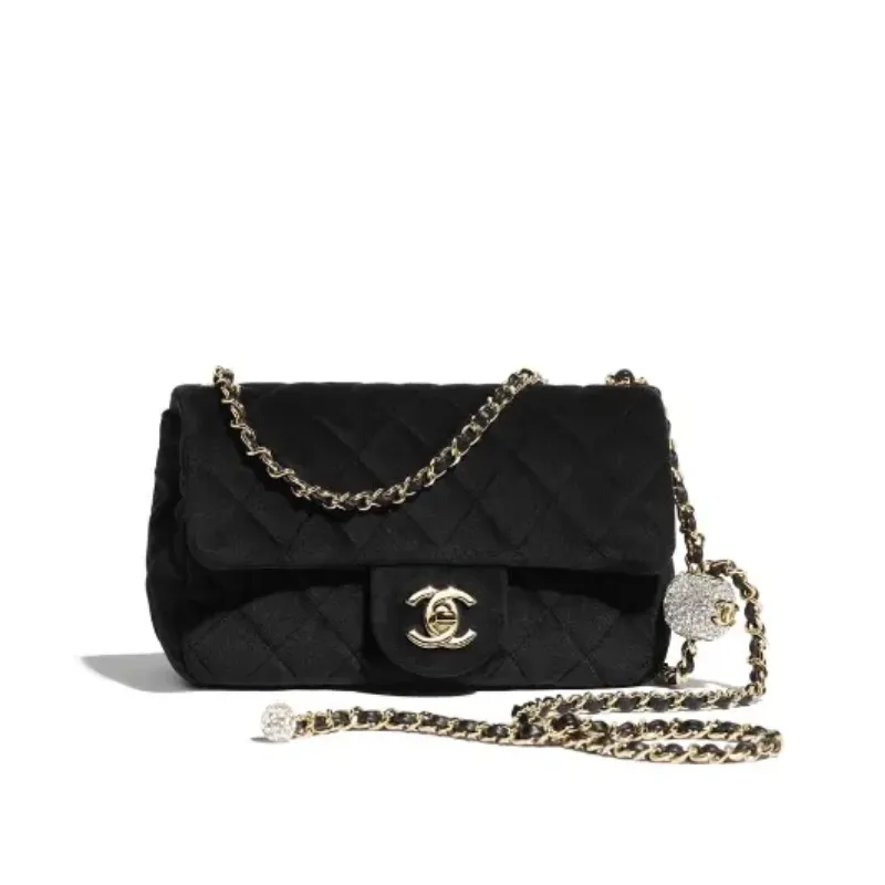 シャネル フラップバッグ ベルベット & ストラス ブラック｜ブランド