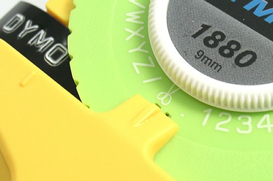 ダイモ DYMO ザ・エンボッシング 通販 文房具の和気文具