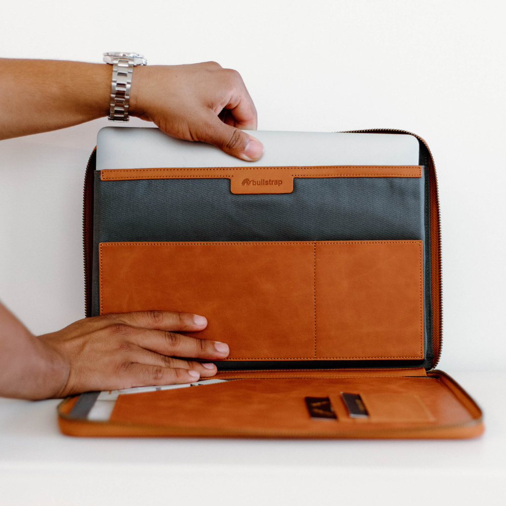 Leather MacBook Sleeve - Sienna – Bullstrap