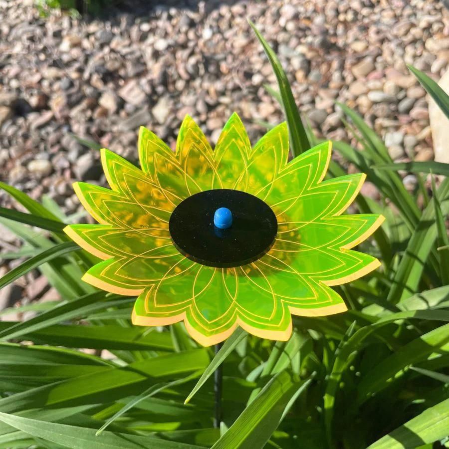 Garden Sunflower Yard Decor | Variety 3 Pack | Shipping Included