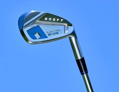 待望！3年ぶりの新作、“狙える、青”の万能っぷりたるや！｜ONOFF