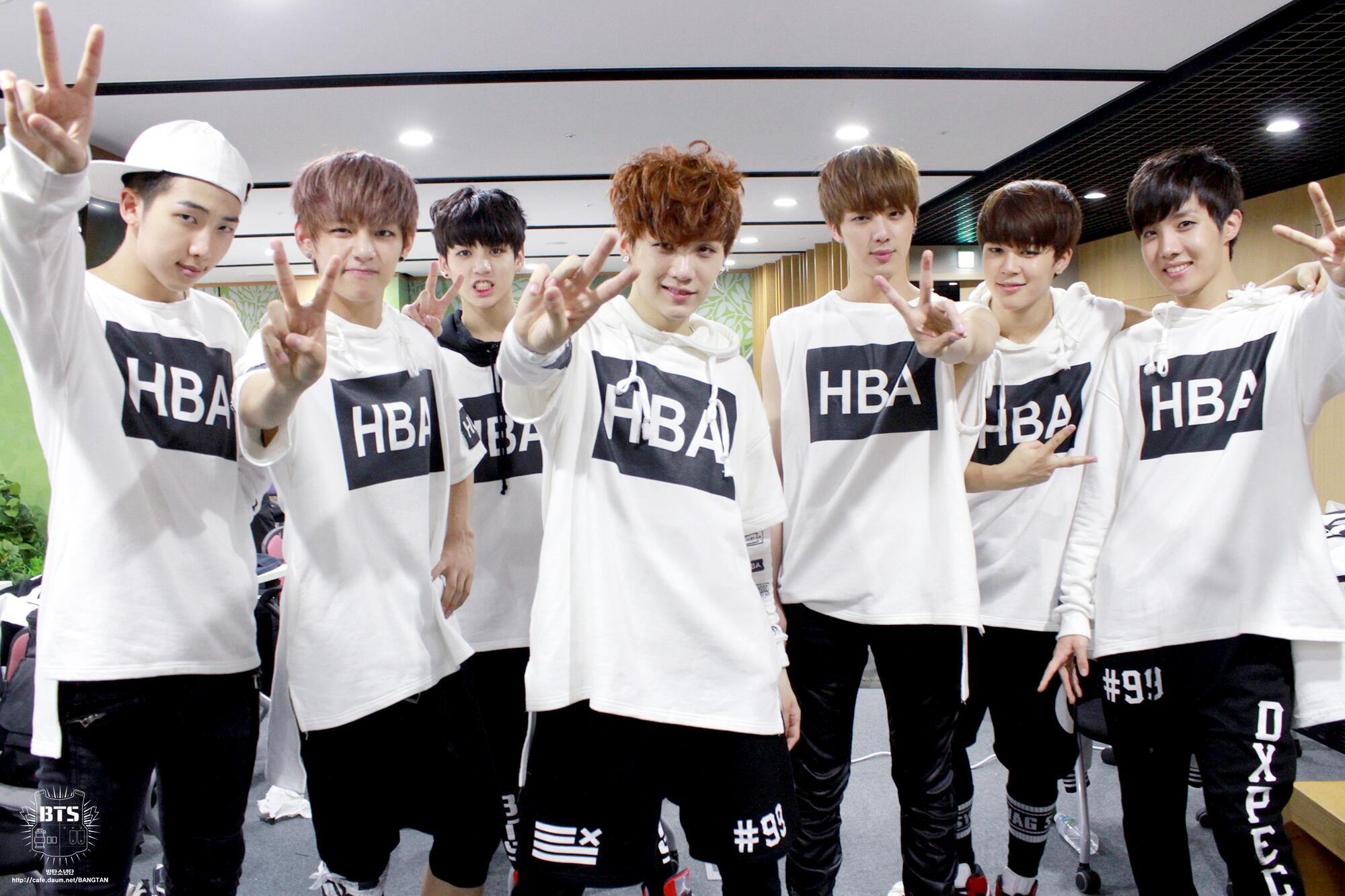 November 2013 – BTS Bangtan Archive