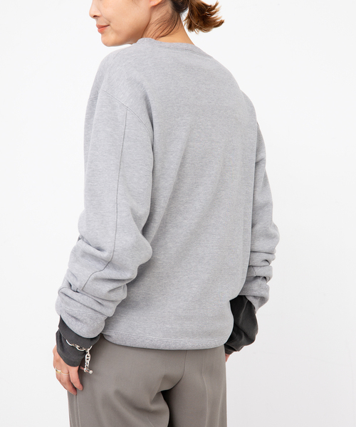 Deuxieme Classe（ドゥーズィエムクラス）の「Shadow Mickey Sweat