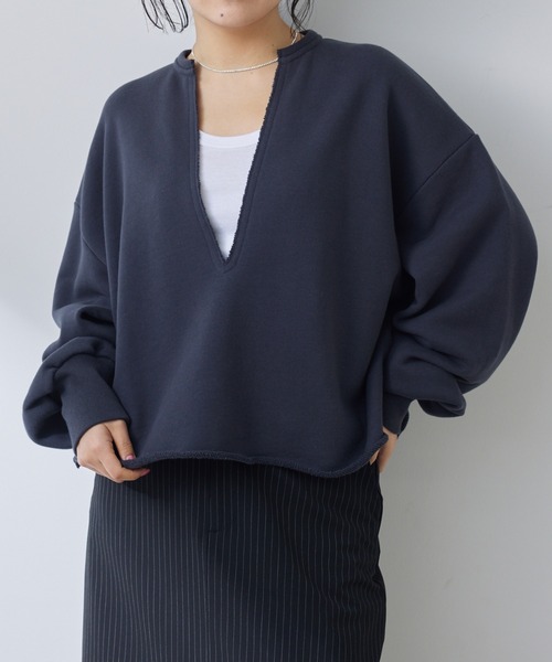Whim Gazette（ウィムガゼット）の「スウェットVネックプルオーバー