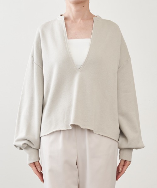 Whim Gazette（ウィムガゼット）の「スウェットVネックプルオーバー