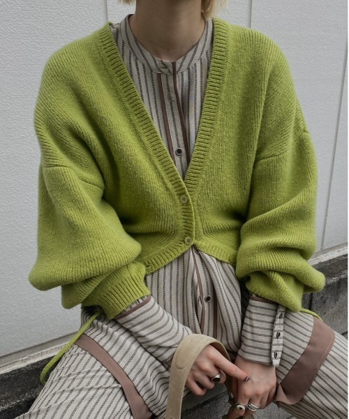 Ameri（アメリ）の「TURN OVER KNIT CARDIGAN（ニット/セーター）」 - WEAR