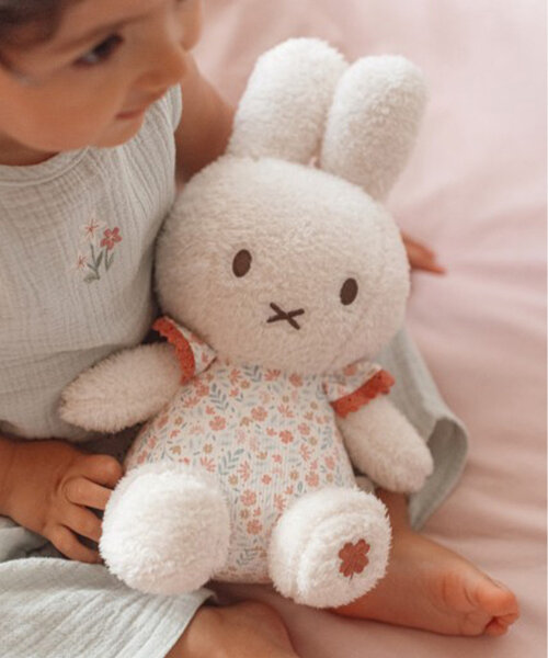 BIRTHDAY BAR（バースデイバー）の「【Jellycat ジェリーキャット