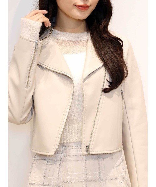 MERCURYDUO（マーキュリーデュオ）の「コンパクトフェイクレザー