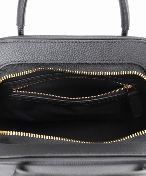 Noble（ノーブル）の「PUNTI./プンティ WALTZ-HAND（ショルダーバッグ