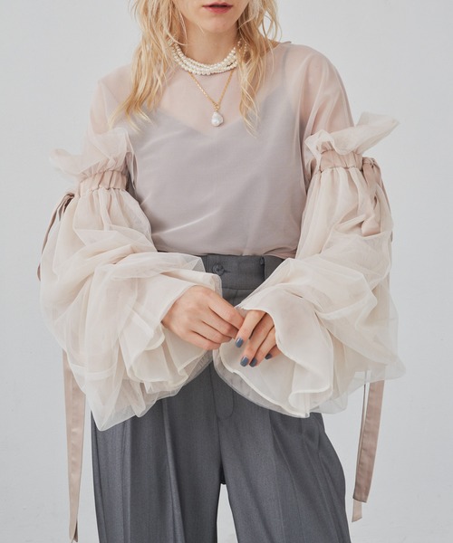 LA BELLE ETUDE（ラベルエチュード）の「ボリュームチュールスリーブ