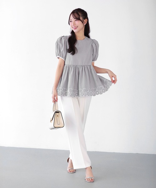 フラワー刺しゅう裾スカラップトップス（その他トップス）｜Fit more