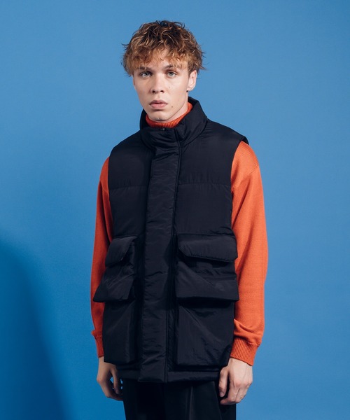 ONCILY（オンシェリー）の「MULTI POCKET PADDING VEST / マルチ