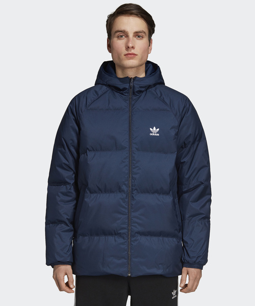 adidas（アディダス）の「フード ダウン ジャケット [SST HOODED DOWN