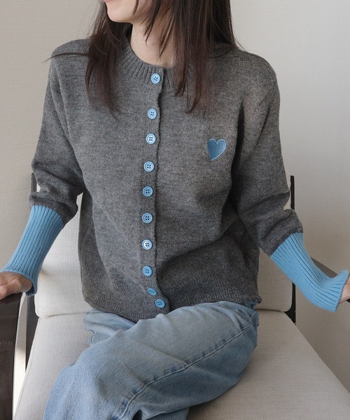 配色ボタン × ハート刺繍ニットカーデ（カーディガン/ボレロ）｜PIN