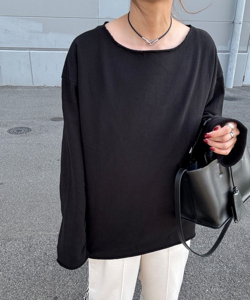 オフショルダーオーバーサイズスウェット(chiica select) / トップス