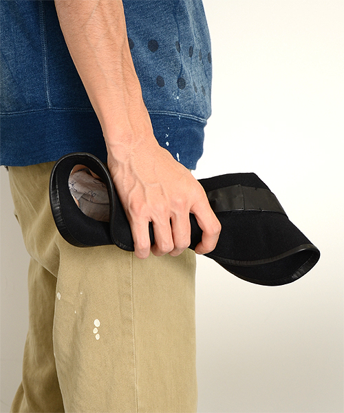 B印 YOSHIDA(BEAMS×PORTER)（ビージルシヨシダ）の「UNCERTAIN（大森南