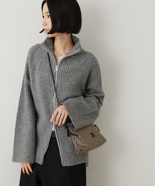 IACUCCI（イアクッチ）の「モノグランマ ポーチSD JACQUARD/RUGA