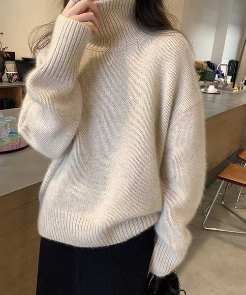 CADBURY（キャドバリー）の「タートルネックモヘアプルオーバールーズ