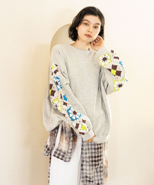 niko and（ニコアンド）の「クロシェコンビプルオーバー