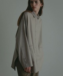 ETRE TOKYO（エトレトウキョウ）の「キャンディースリーブタックシャツ