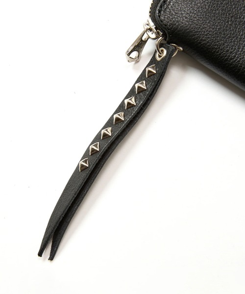 CALEE/キャリー PLANE LEATHER ZIP MULTI WALLET スタッズストラップ