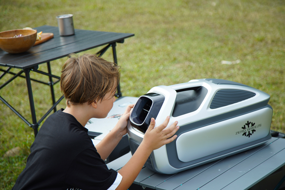 ZERO BREEZE Mark 3｜ポータブルエアコン アウトドアをより快適に