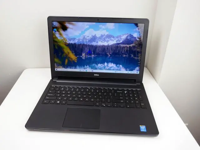 Refurbished: Dell Inspiron 15.6'' Laptop 15-5558 Intel Core i7