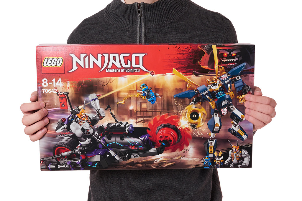 LEGO Ninjago 70642 Killow vs. Samurai X review | Brickset