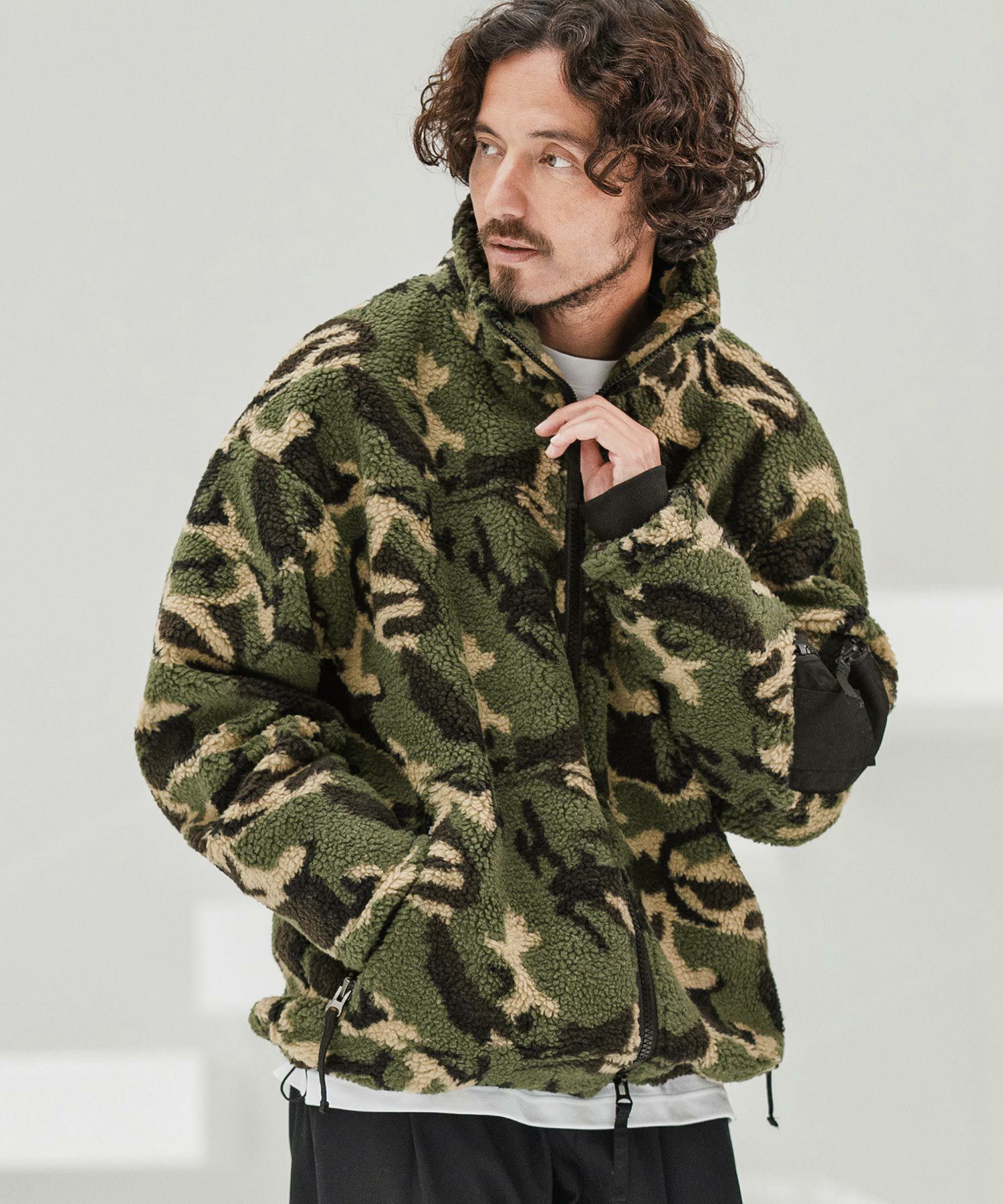 CAMBIO(カンビオ)】Camouflage Sheep Like Boa Jacket ボアジャケット
