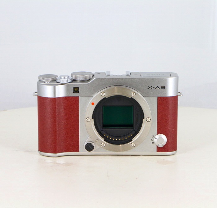 フジフイルム(FUJIFILM) X-A3 レンズキット ブラウンの買取価格