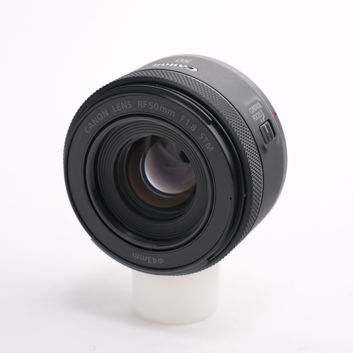キヤノン RF50mm F1.8 STM