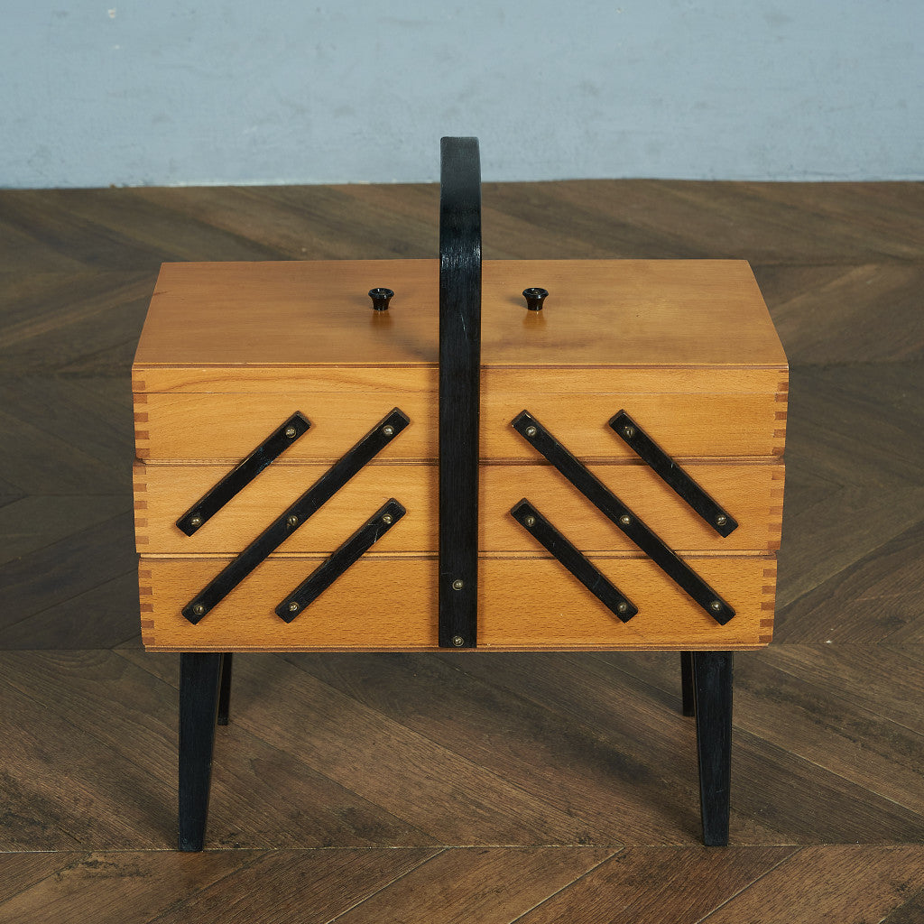 英国ヴィンテージ ソーイングボックス #74736 – camori ヴィンテージ