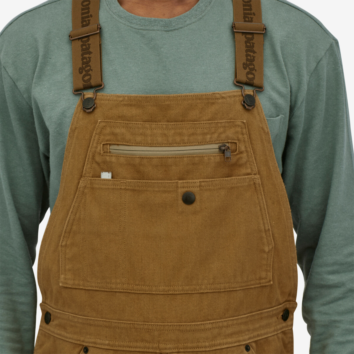 おしゃれで機能的なキャンプコーデに！パタゴニアのおすすめ