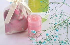 やさしいアロマ生活：ホーム | アシェット・コレクションズ・ジャパン