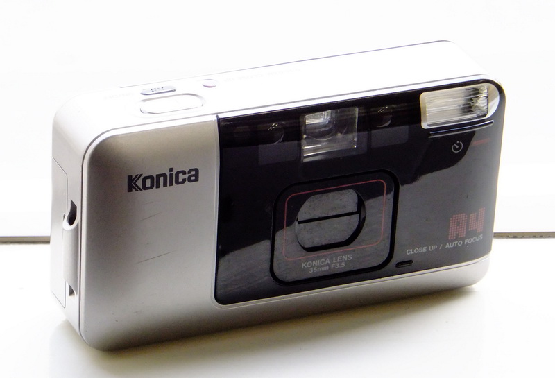 知られざるカメラ】 第3回:コニカ ビッグミニ（初代） | トイラボカフェ