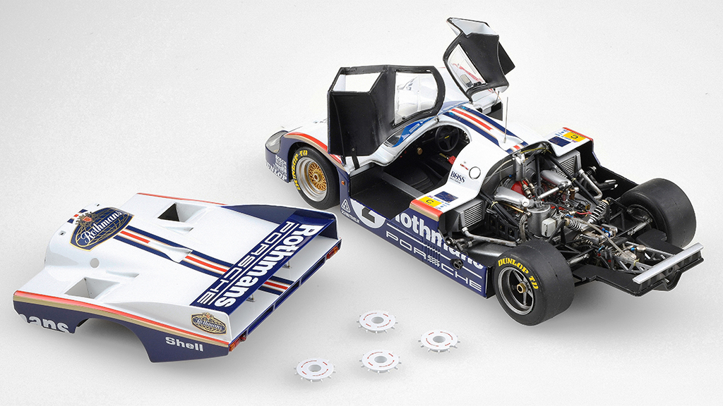 耐久王伝説にプラモで浸る！タミヤ製「ポルシェ956」を徹底的に