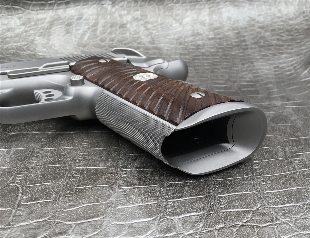 Wilson Combat 1911 Pistols: Wilson Combat Classic Supergrade