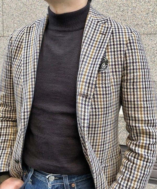 BEAMS F〉全て揃えたくなるベーシックなモックネックニットを