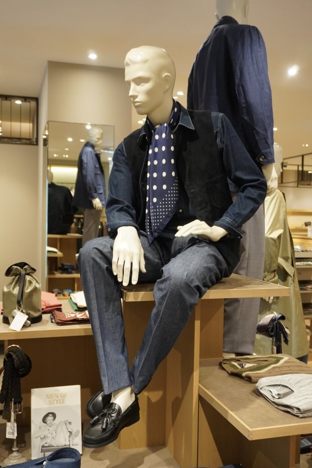 CINQUANTA】スエードベスト｜ビームス ハウス 名古屋｜BEAMS