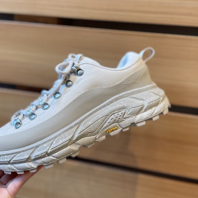 本日発売！〈HOKA ONE ONE〉TOR SUMMIT｜ビームス ボーイ 原宿｜BEAMS