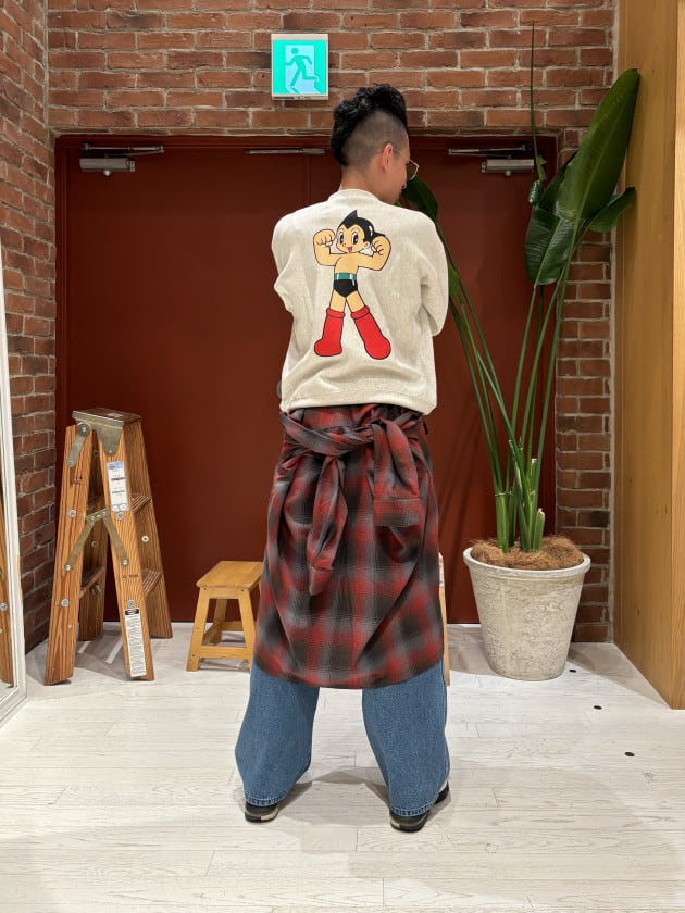 9/27(金)発売、Champion × 鉄腕アトム のリバースウィーブ(R) クルー