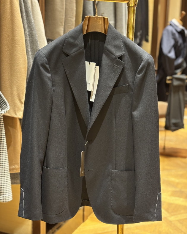 ネイビージャケット〈LARDINI〉｜ビームス ハウス 六本木｜BEAMS